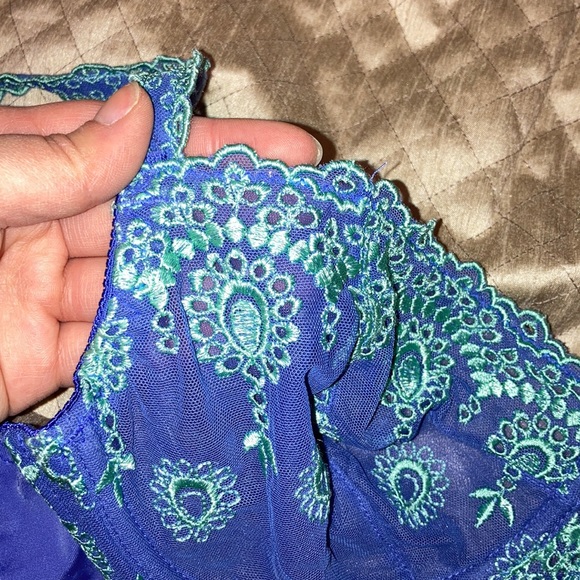 Bra - Picture 3 of 3